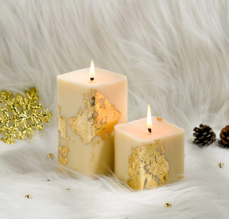 White Gold Kindness Cinnamon Roll Candle